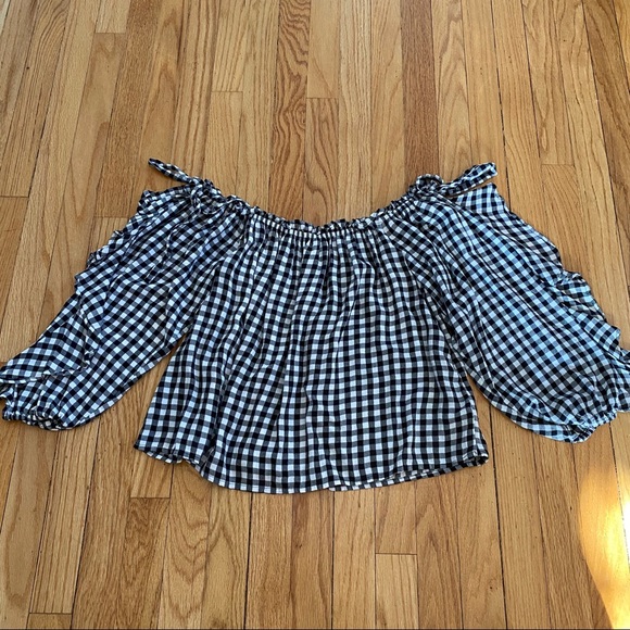 AE off the shoulder long sleeve top - Picture 2 of 3